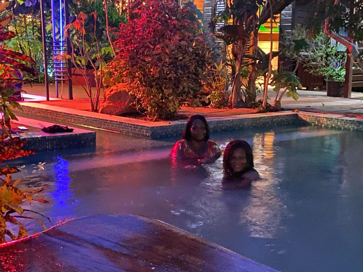 Taman Indah Resort Tamanredjo Dış mekan fotoğraf