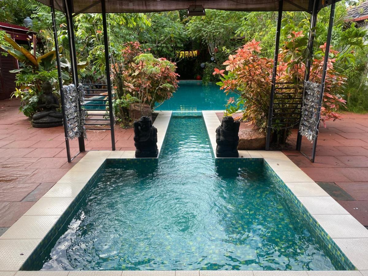 Taman Indah Resort Tamanredjo Dış mekan fotoğraf