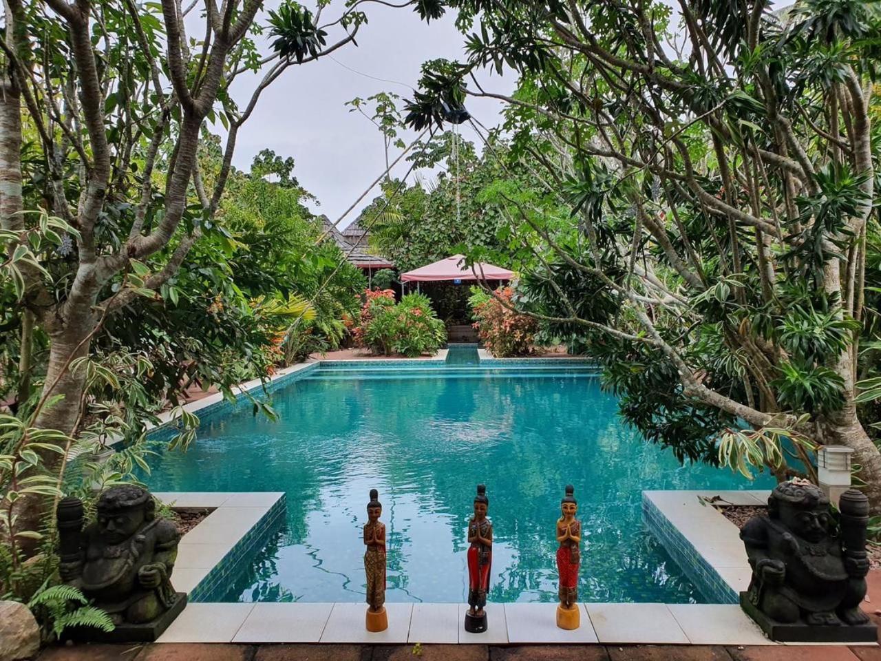 Taman Indah Resort Tamanredjo Dış mekan fotoğraf