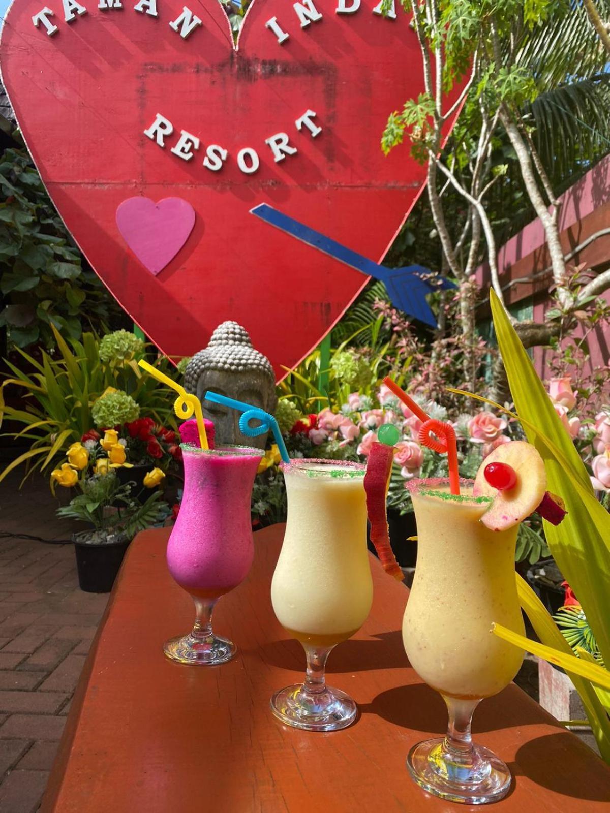 Taman Indah Resort Tamanredjo Dış mekan fotoğraf
