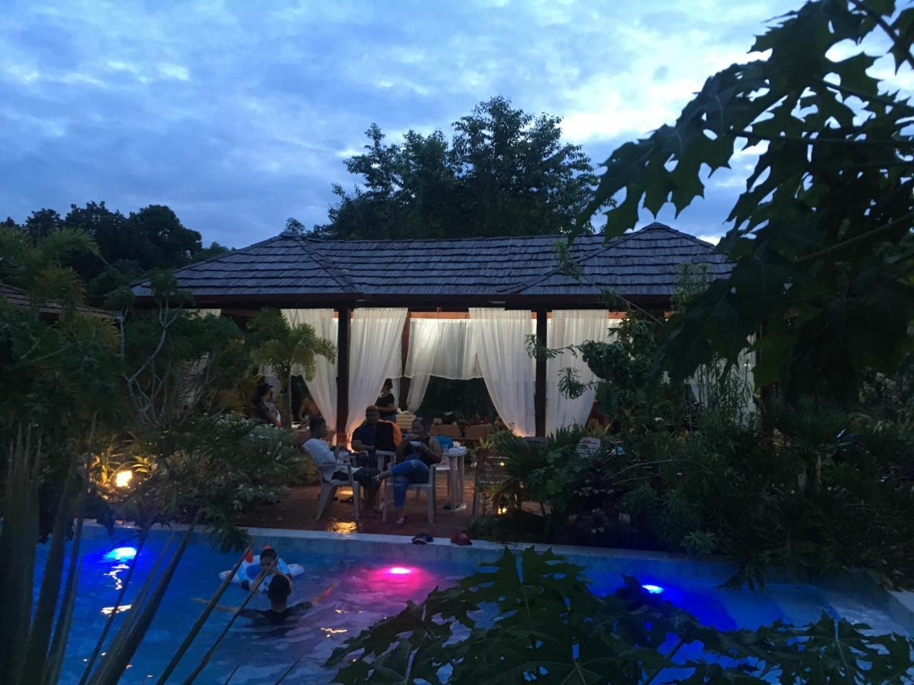 Taman Indah Resort Tamanredjo Dış mekan fotoğraf